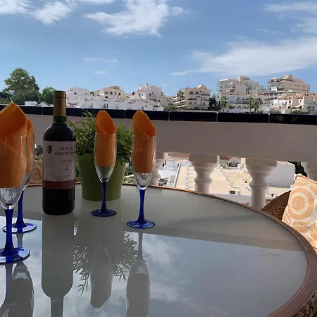 Hébergement de vacances Casa Kaluel Adosado Blanco