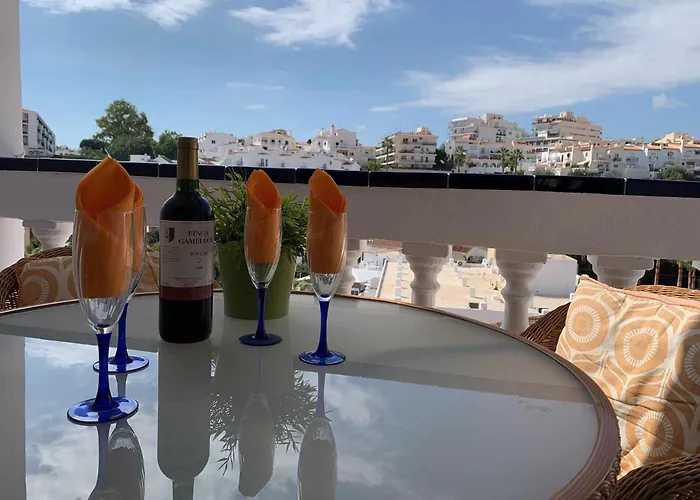 Hébergement de vacances Casa Kaluel Adosado Blanco