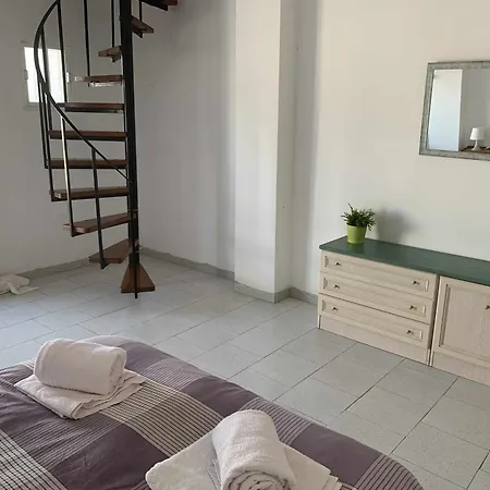 Casa Kaluel Adosado Blanco